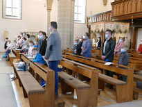 Familiengottesdienst mit den Kommunionkindern (Foto: Karl-Franz Thiede)